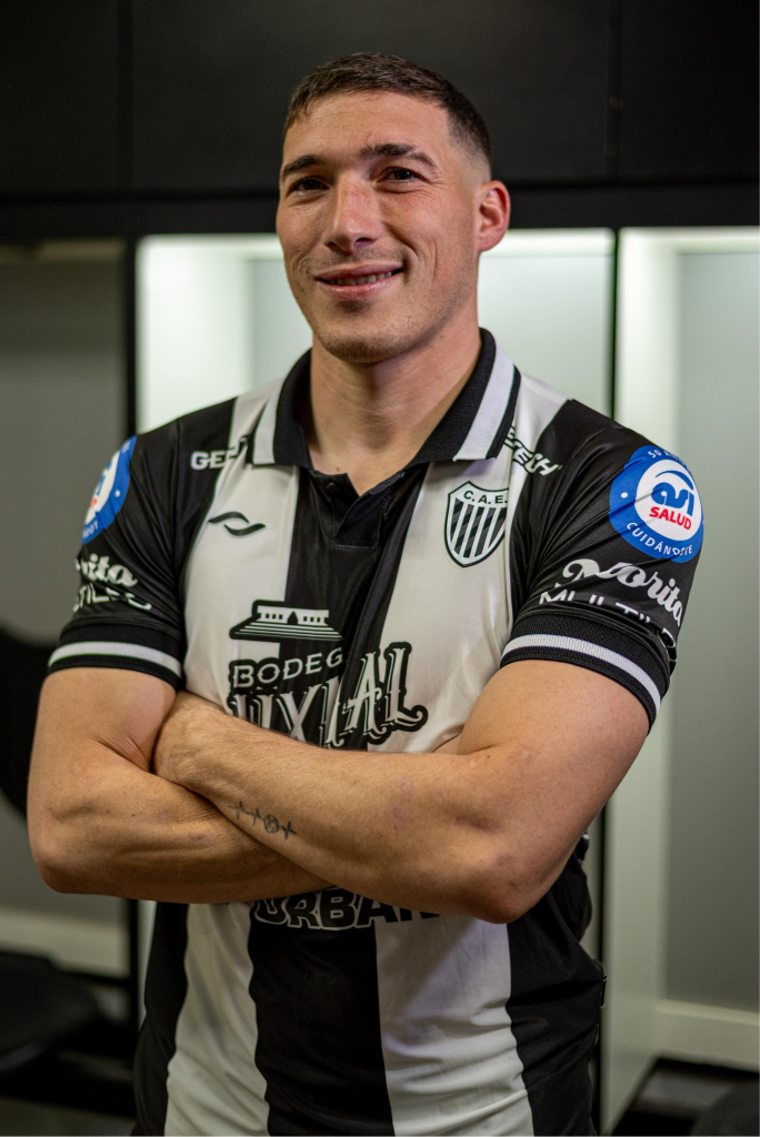 CAMISETA TITULAR COACH 2025