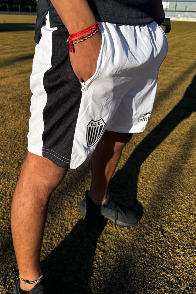 BERMUDA ATHLETIC BLANCA – CON CIERRE