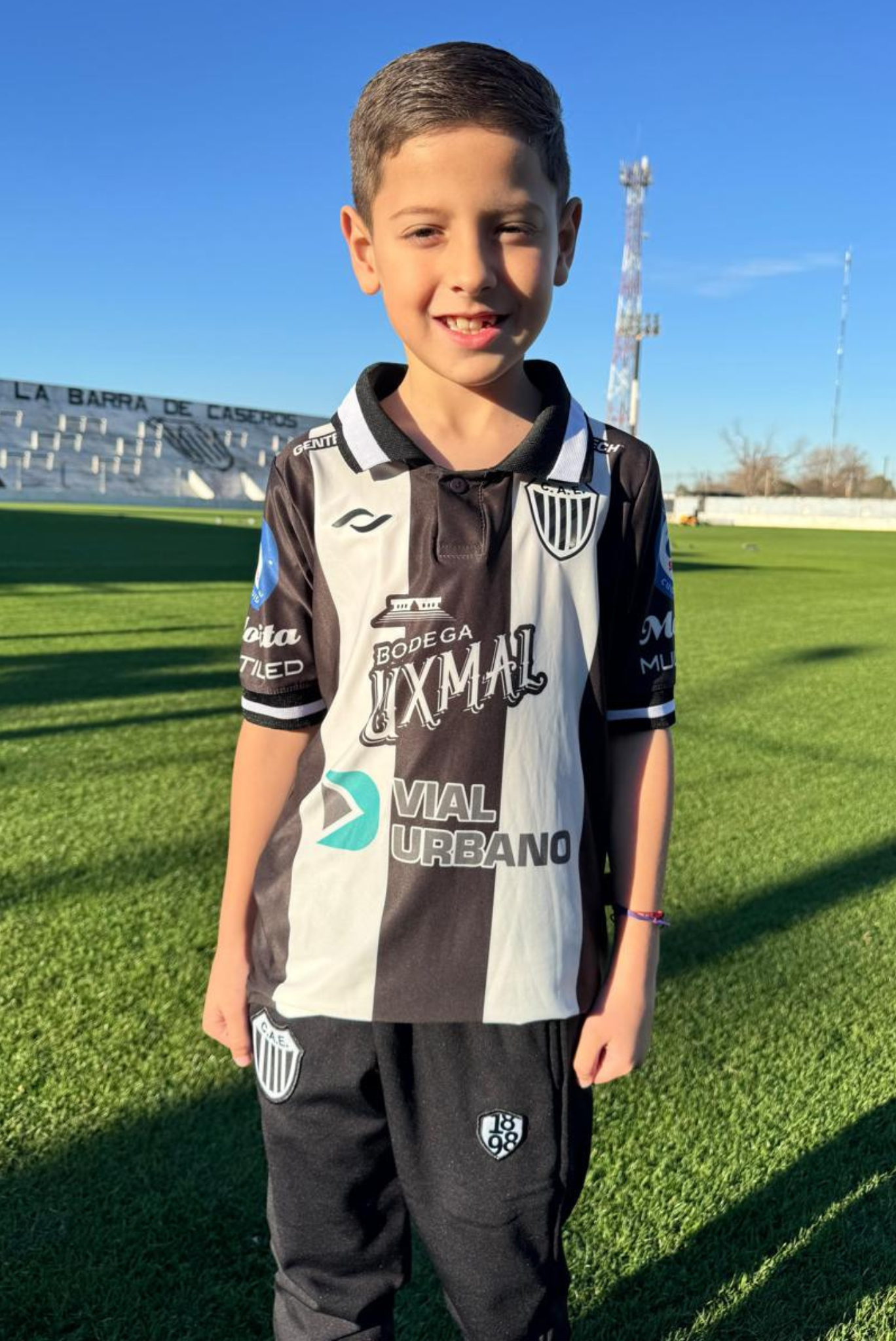 CAMISETA COACH TITULAR / NIÑO 2025