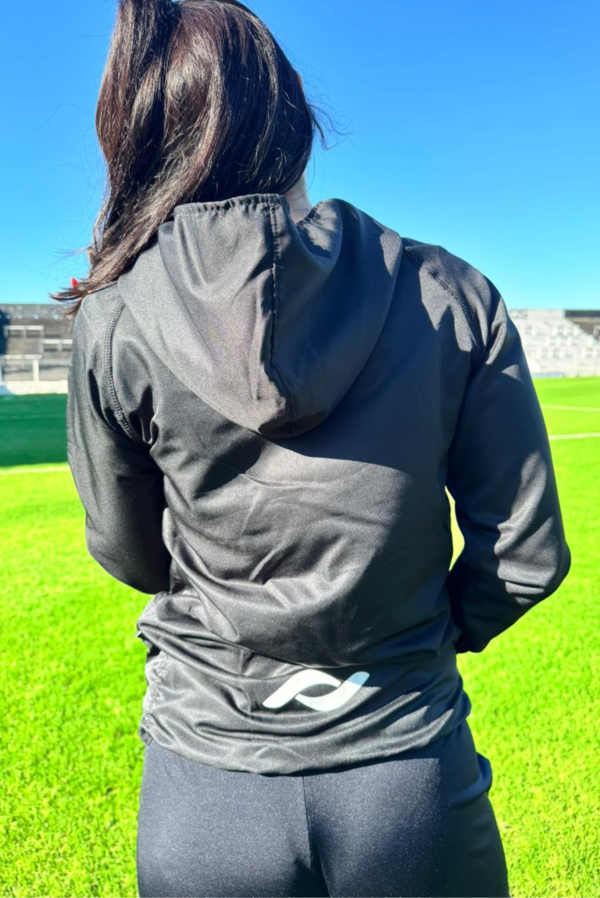 ROMPEVIENTO COACH 2025 - Imagen 4