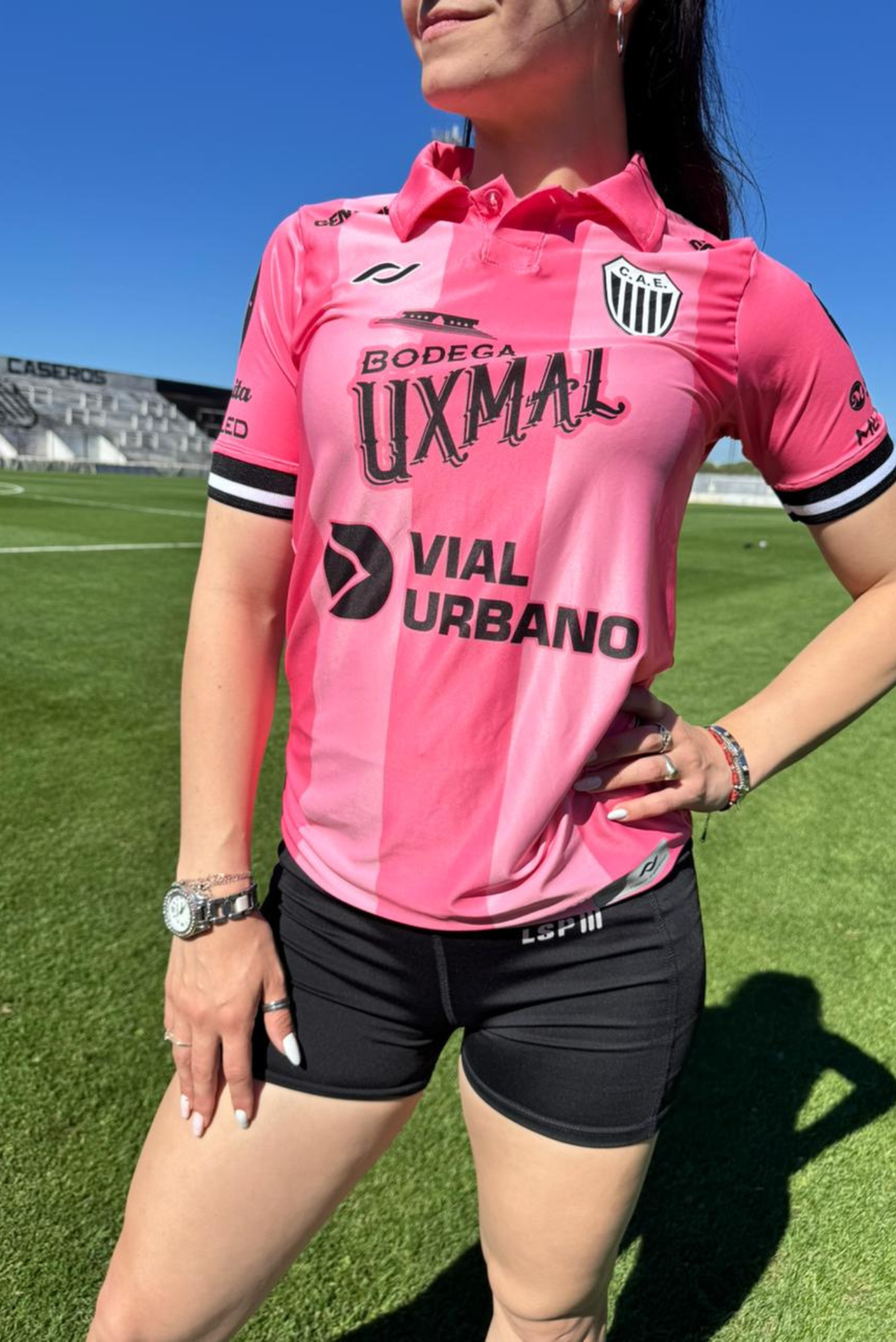 CAMISETA ALTERNATIVA ROSA COACH