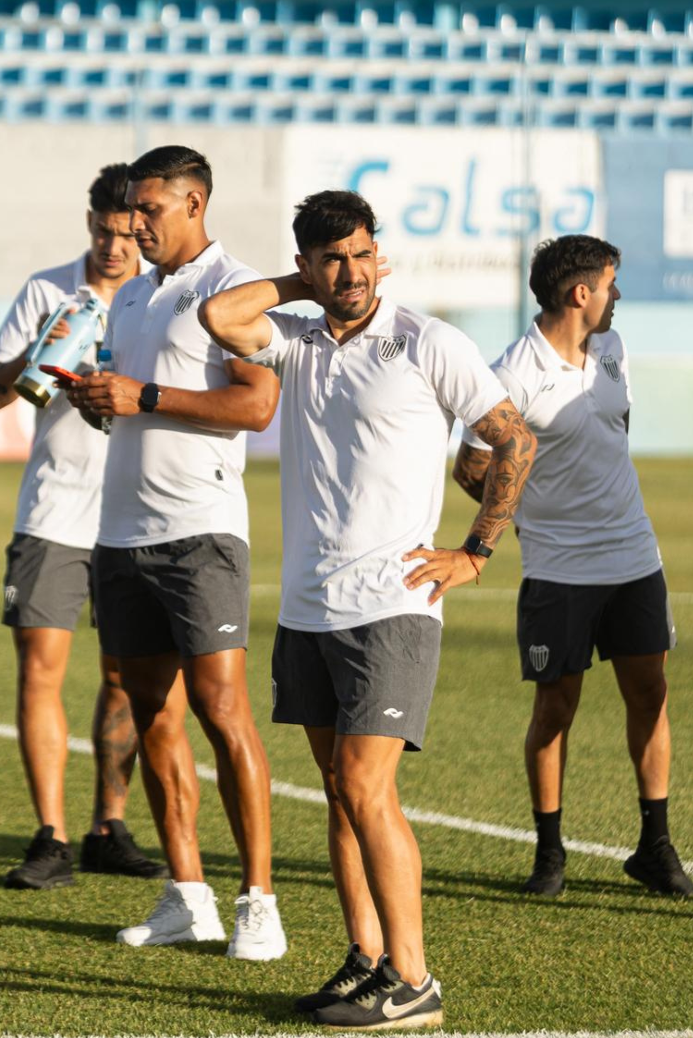 CHOMBA BLANCA COACH 2025